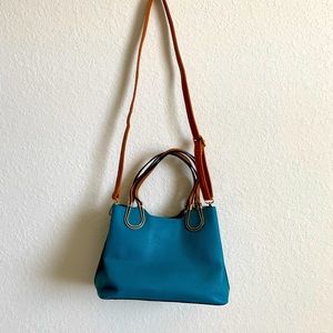 Boutique Brand Vegan Handbag/Shoulder bag in a beautiful Teal blue color. EUC